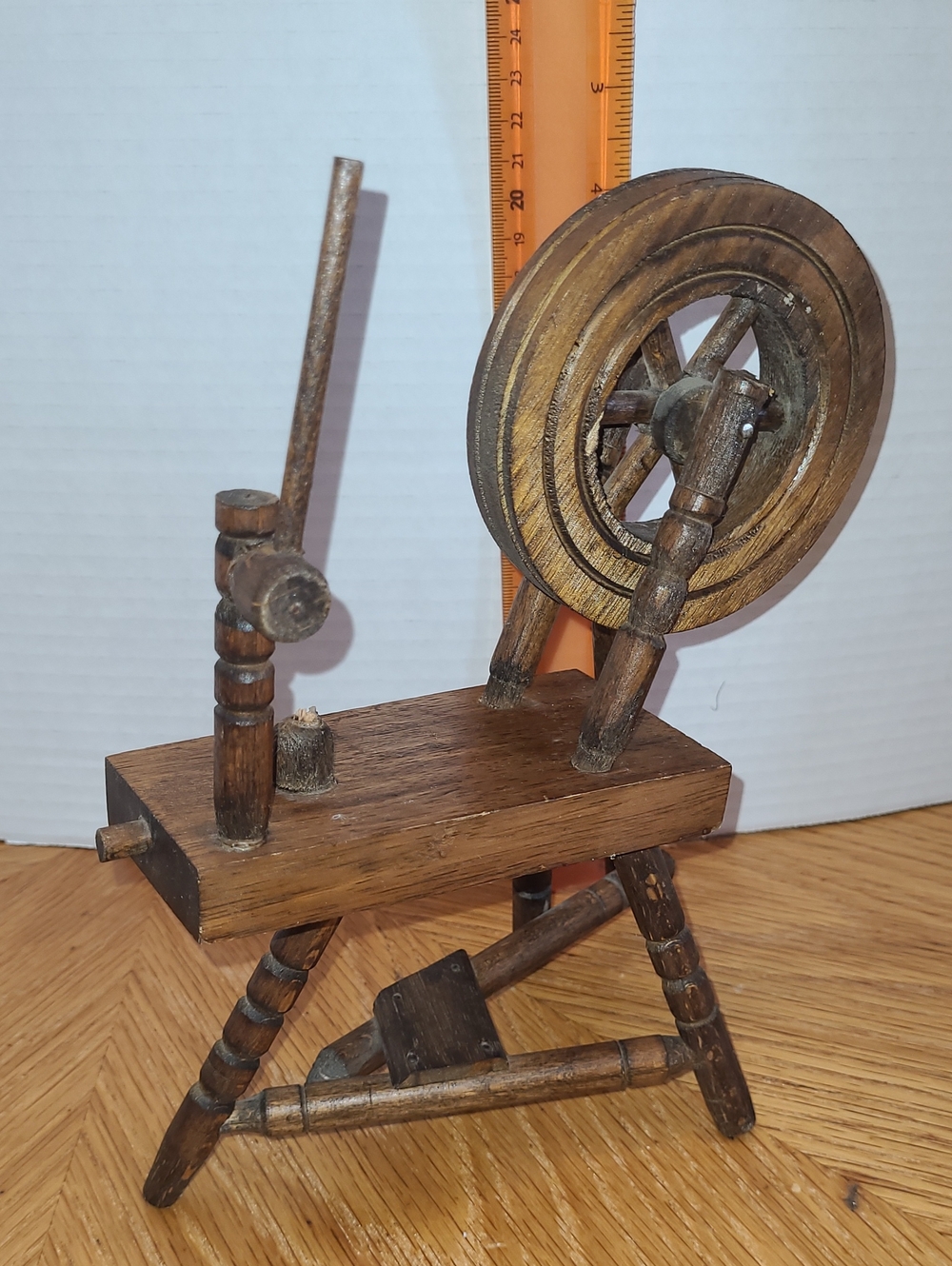 Vintage Wooden Mini Spinning Wheel   FOR PARTS /DECOR
